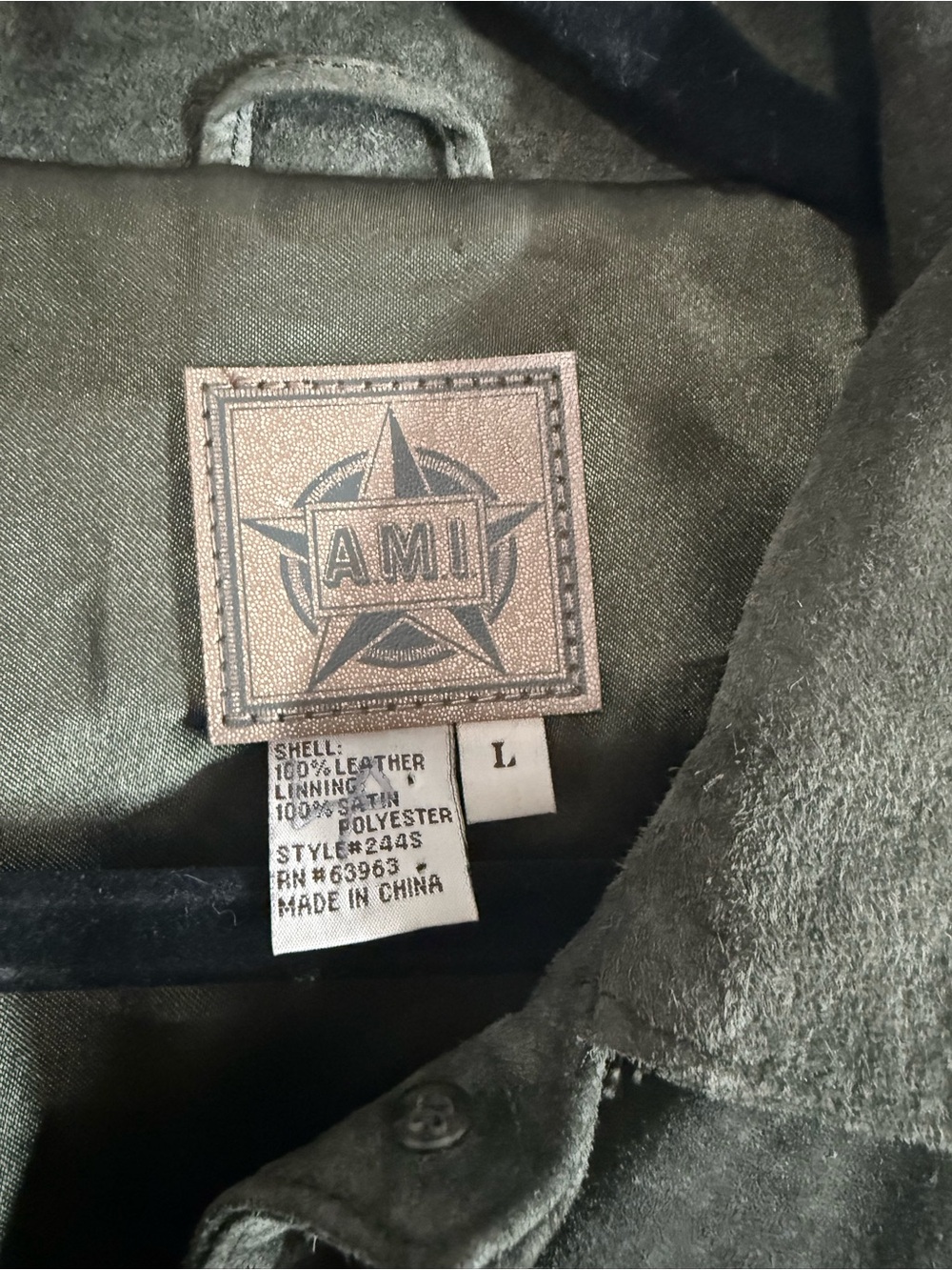 Vintage A.M.I. Olive Green Suede Leather Shirt Jacket – Retro 90s Women’s Large - Picture 3 of 6